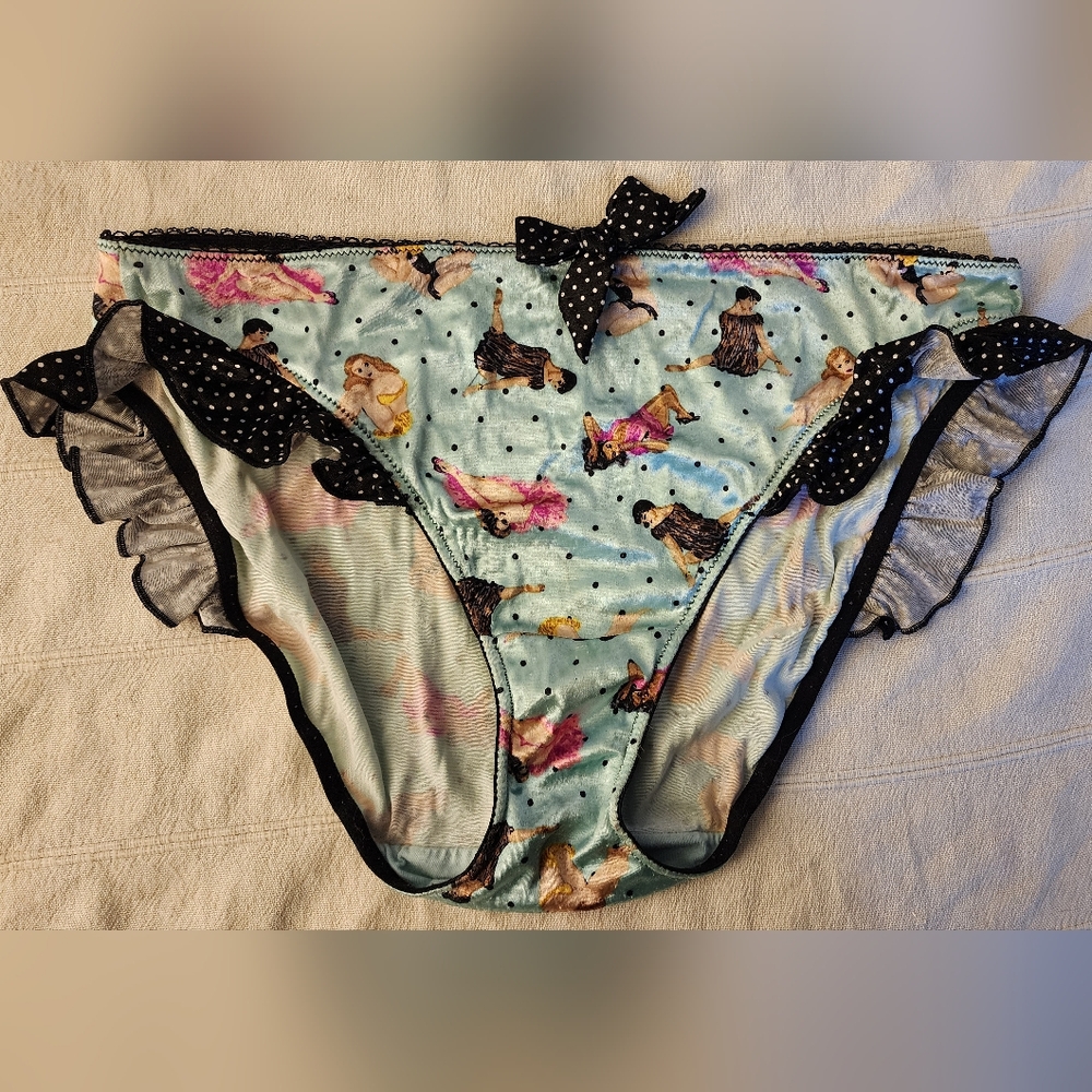 Pin-Up Girl Style Panties By Cacique
